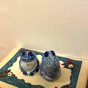 Blue and white porcelain frog salt and pepper shakers